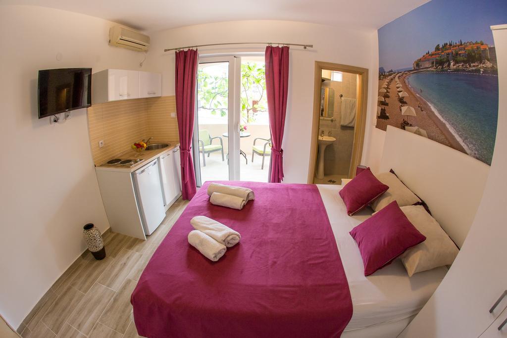 & Tomanovic 3* Budva