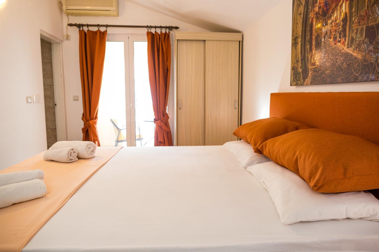 Guest house & Tomanovic